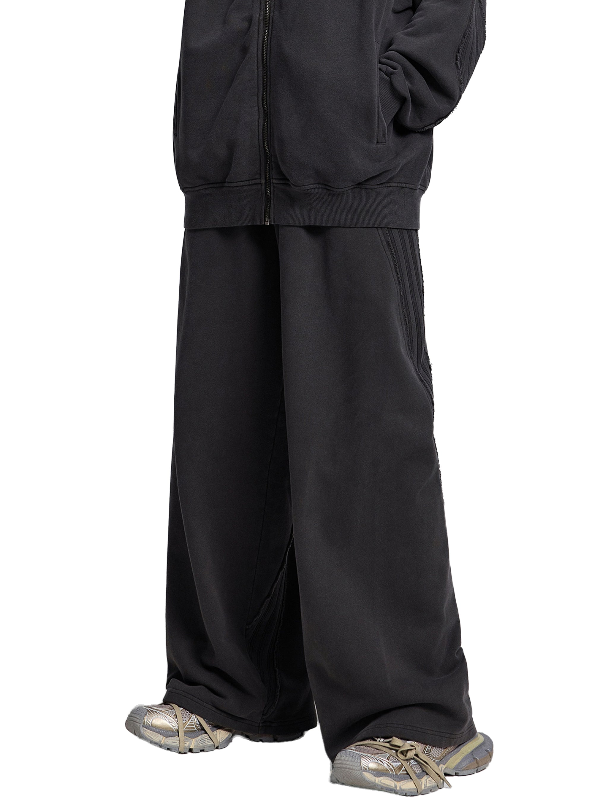 Snow Washed Tape Raw Edge Sweatpants
